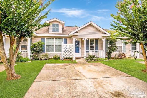 8124 Heirloom Dr, Pensacola, FL, 32514-3997 | Card Image
