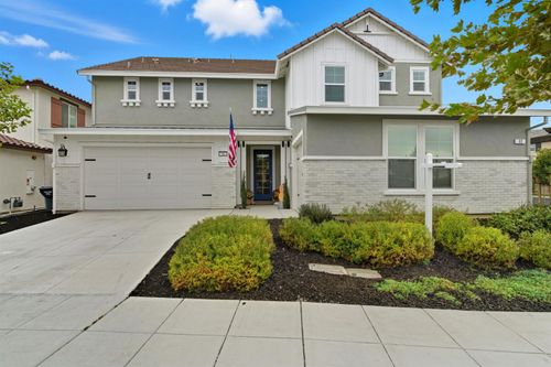 36 E Cataldi Ave, Mountain House, CA, 95391-8229 | Card Image