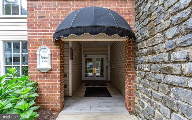 APT-201B - 1511 Lincoln Way, Condo with 2 bedrooms, 2 bathrooms and null parking in MCLEAN VA | Image 42