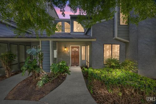 apt-4-7330 Stockdale Hwy, Bakersfield, CA, 93309-2267 | Card Image