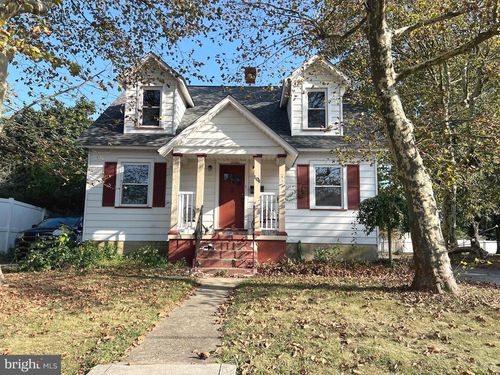 104 Queen Ave, PENNSVILLE, NJ, 08070-1808 | Card Image