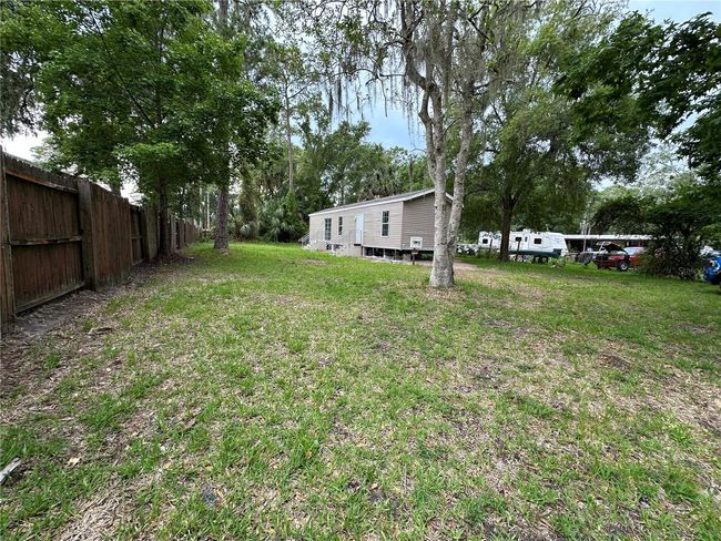 55917 Cabbage Rd, House other with 2 bedrooms, 2 bathrooms and null parking in ASTOR FL | Image 5