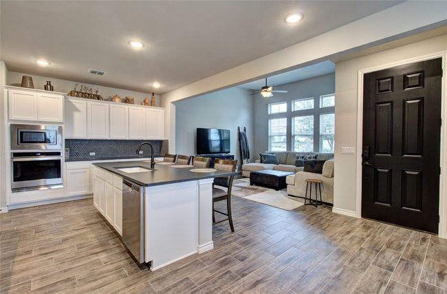 101 - 321 Dancing Oak Ln, Condo with 2 bedrooms, 3 bathrooms and 1 parking in San Marcos TX | Image 10