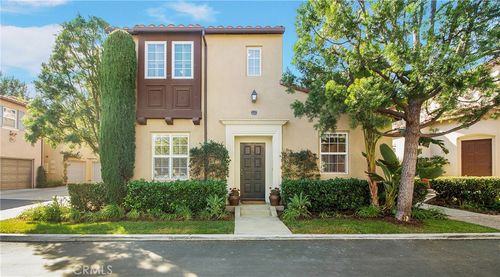 40 Duet, Irvine, CA, 92603-4251 | Card Image