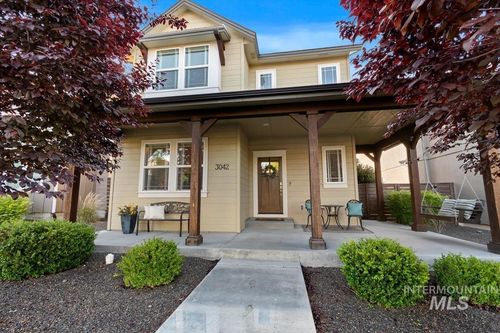 3042 S Shadywood Way, Boise, ID, 83716-7054 | Card Image