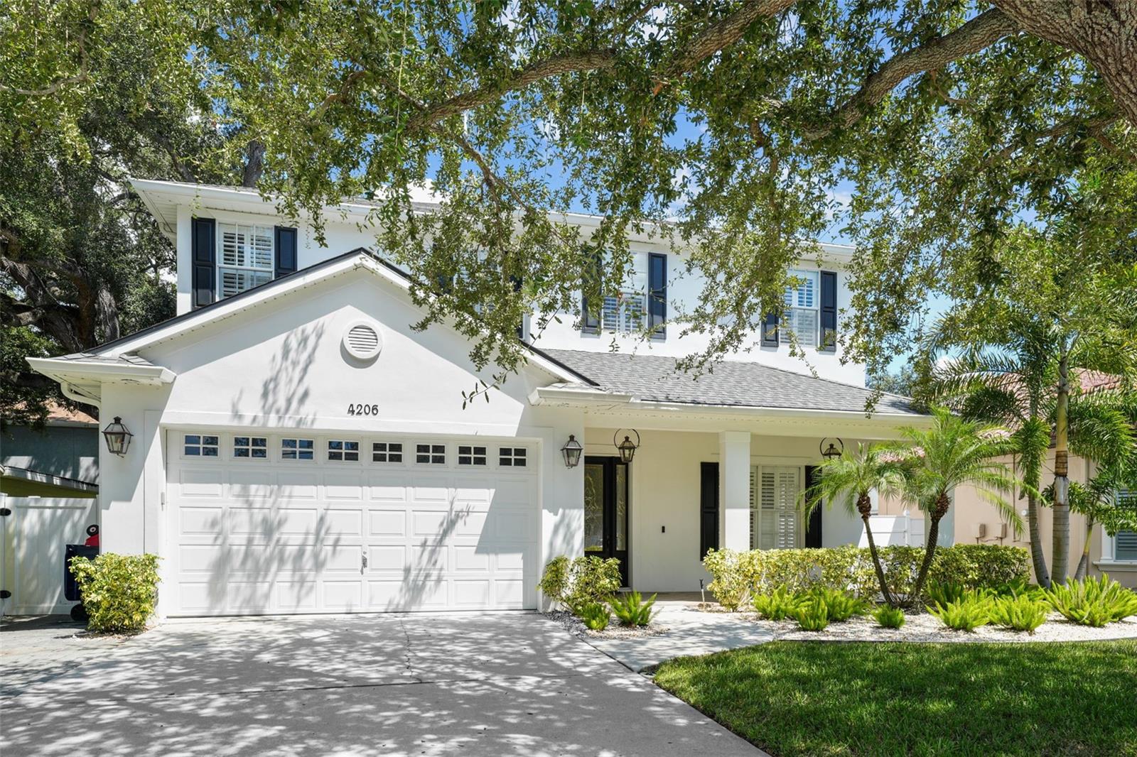 Lynwood Ave, Tampa, FL 33611