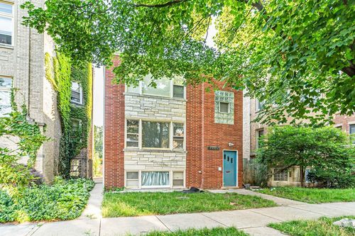 2-7530 N Oakley Avenue, Chicago, IL, 60645 | Card Image