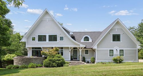 142 Merywen Cir, Granville, OH, 43023-1517 | Card Image