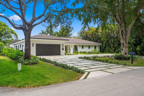 1520 Lugo Ave, Coral Gables, FL, 33156-6335 | Card Image