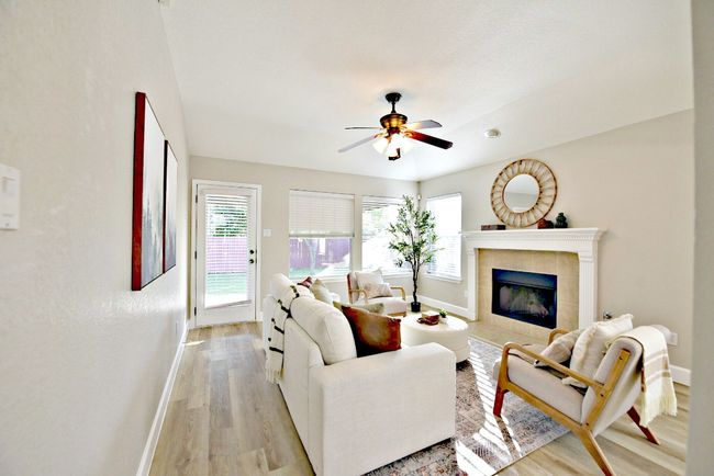 11120 Old Quarry Rd, House other with 3 bedrooms, 2 bathrooms and 4 parking in Austin TX | Image 10