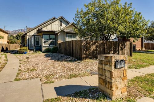 1000 Morrow St, Austin, TX, 78757-1524 | Card Image