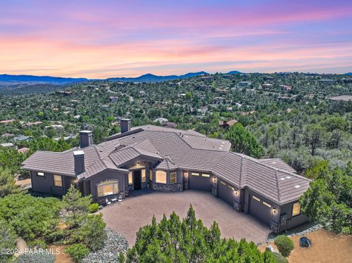 461 Rockrimmon Cir, Prescott, AZ, 86303-5719 | Card Image