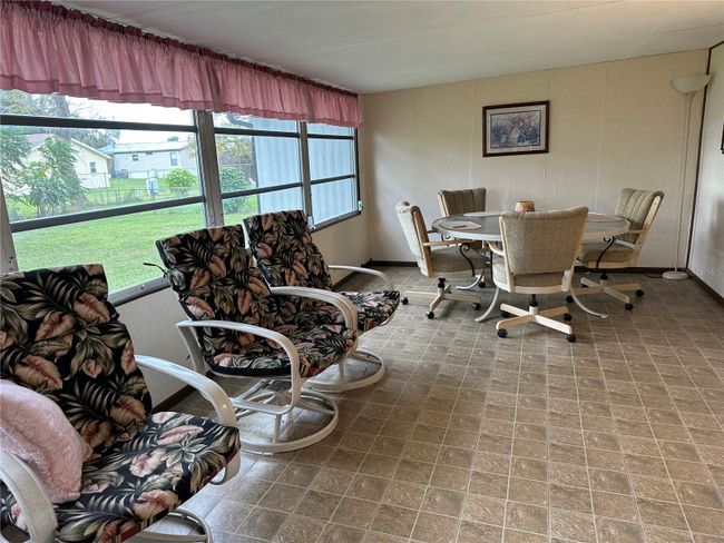 3551 Cr 230 B, House other with 2 bedrooms, 2 bathrooms and null parking in Wildwood FL | Image 17