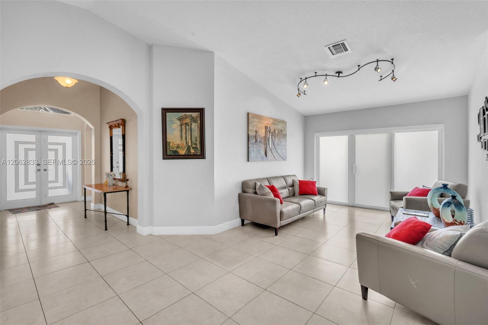 Residential in Miami 5