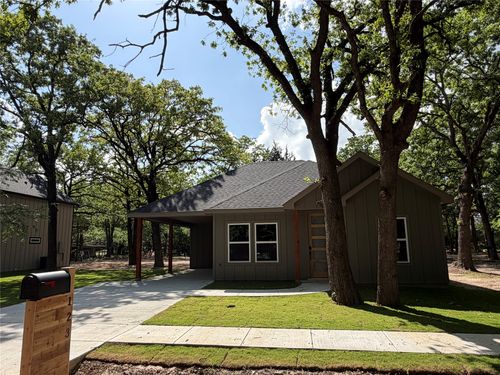 123 Seagrove Ln, Quinlan, TX, 75474-6819 | Card Image
