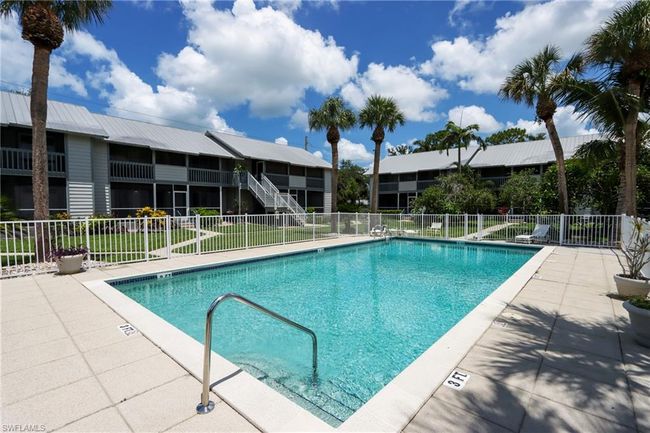 APT-206 - 1275 7 Th Ave N, Condo with 2 bedrooms, 2 bathrooms and 1 parking in NAPLES FL | Image 21