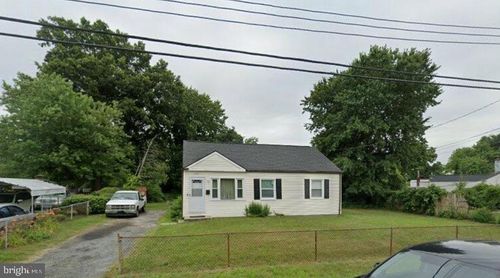 4003 91st Ave, SPRINGDALE, MD, 20774-2542 | Card Image