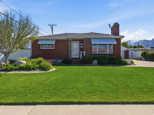 8137 S Roosevelt St, Midvale, UT, 84047-7528 | Card Image