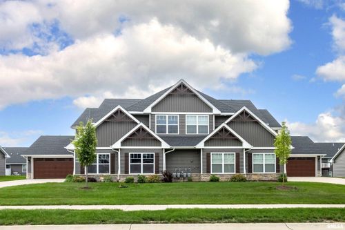 3029 Shanes Way, Bettendorf, IA, 52722-1321 | Card Image