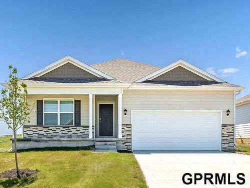 6655 Silverleaf St, Papillion, NE, 68133-3006 | Card Image