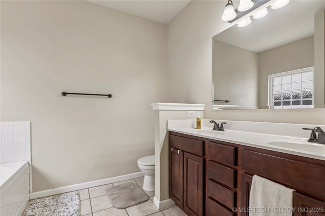 4661 148 Th St, House other with 4 bedrooms, 4 bathrooms and null parking in Bixby OK | Image 15