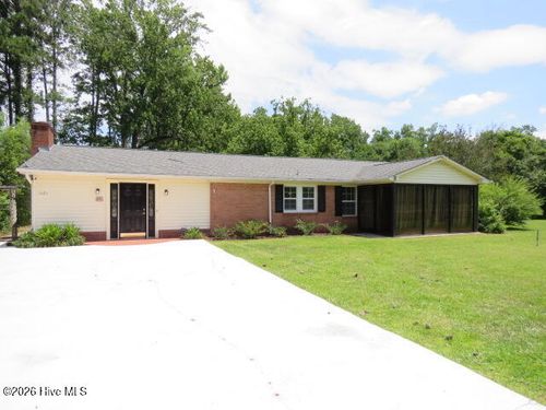 9424 Nc 210 Highway, Rocky Point, NC, 28457 | Card Image