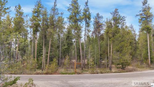 1531 Shadow Run, Ashton, ID, 83420-7722 | Card Image