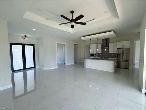 2100 Nw 21st St, Cape Coral, FL, 33993-3884 | Card Image