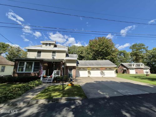 307 W Madison Ave Ext, Johnstown, NY, 12095-2704 | Card Image