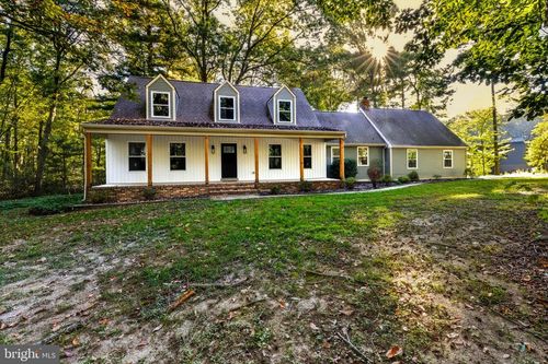 110 Foxford Ln, Mullica Hill, NJ, 08062-9650 | Card Image