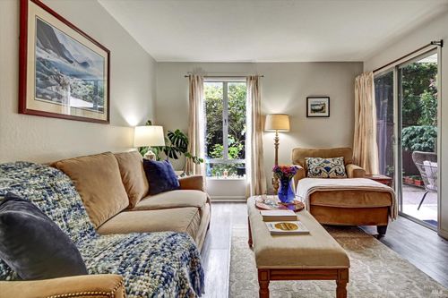 60 Surrey Lane, San Rafael, CA, 94903 | Card Image