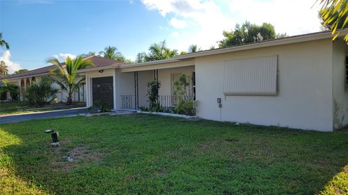28 Se 8th Ave, Deerfield Beach, FL, 33441-4025 | Card Image