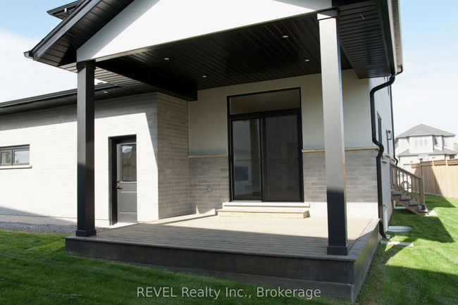 1 Elvira Way, House other with 4 bedrooms, 3 bathrooms and 4 parking in Thorold ON | Image 7