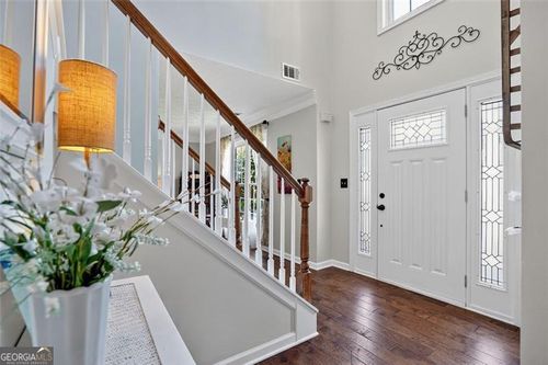 6005 Aderhold Way, Alpharetta, GA, 30004-7866 | Card Image
