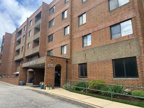 apt-511-5715 Beacon St, Squirrel Hill, PA, 15217-2028 | Card Image