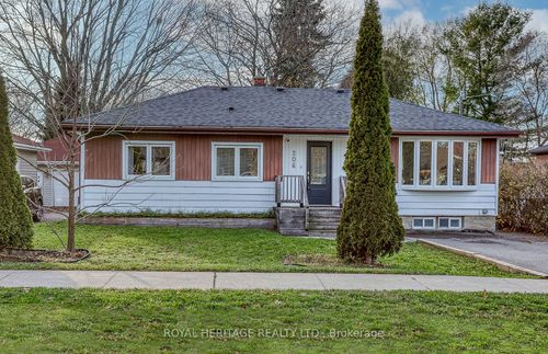 206 Craydon Rd, Whitby, ON, L1N2B6 | Card Image
