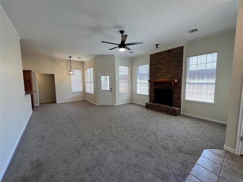 909 Pruett Dr, Edmond, OK, 73003-4901 | Card Image