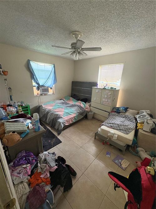 2837 Nw 6th Ct, Fort Lauderdale, FL, 33311-7666 | Card Image