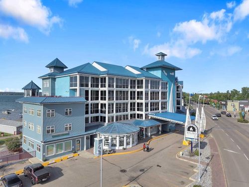 402-5100 Lakeshore Drive, Sylvan Lake, AB, T4S2L7 | Card Image