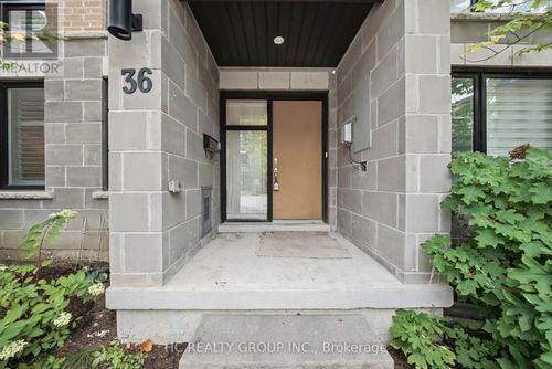 36 Kenneth Wood Cres, North York, ON, M2N0K3 | Card Image
