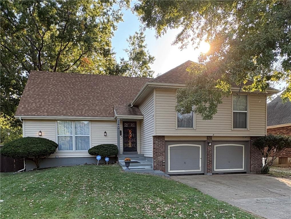 Jackson Ave, Kansas City, MO 64137