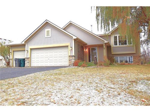 1113 N Cheyenne St, Roberts, WI, 54023-9725 | Card Image