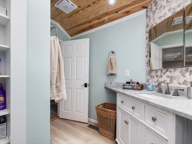 28-Primary Bathroom | Image 27