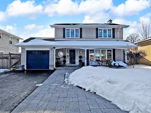 211 The Westway N/A, Etobicoke, ON, M9R1E9 | Card Image