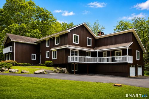 21 Deepwood Rd, Weston, CT, 06883-2027 | Card Image