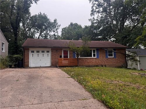 9613 E 25th Ter S, Independence, MO, 64052-1501 | Card Image