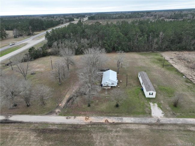 7122 Highway 171, House other with 3 bedrooms, 2 bathrooms and null parking in DeRidder LA | Image 4