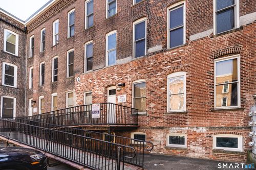 1104-325 Lafayette St, Bridgeport, CT, 06604-5472 | Card Image