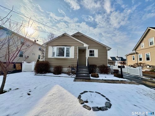 1867 Broadbridge Ave, Stratford, CT, 06614-4707 | Card Image