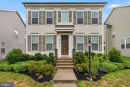 8514 Raptor Ridge Ln, FREDERICK, MD, 21704-6884 | Card Image